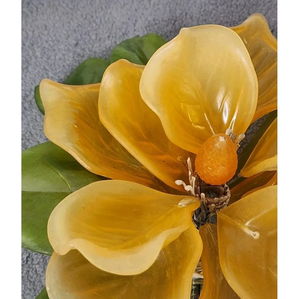 Vintage MCM Lucite Sculptured Flower MCM 9